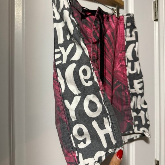 Hurley Palmdale 20” Board Shorts – Men’s Size 32, Good Condition - Picture 6 of 6